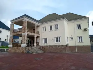 5bdrm Mansion in Asokoro for rent