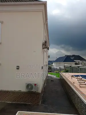5bdrm Mansion in Asokoro for rent