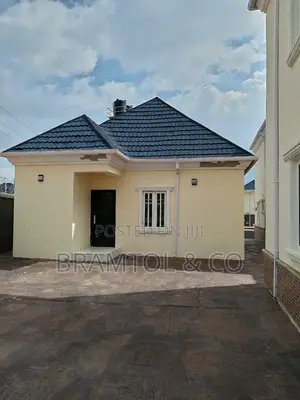 5bdrm Mansion in Asokoro for rent