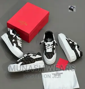 Valentino Luxury Sneaker