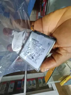 Samsung Galaxy A51 and All Samsung Follow Come Batteries