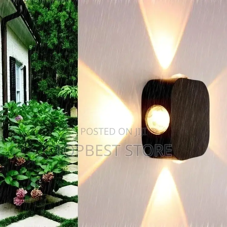 Outdoor Wall Light