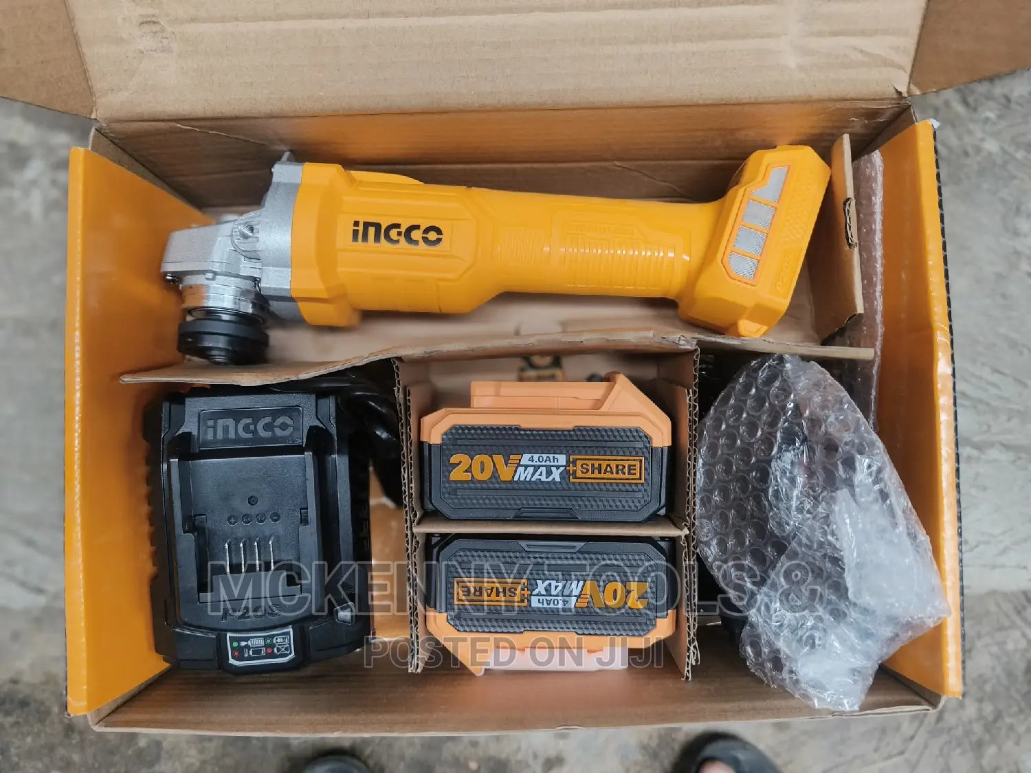 20V Lithium-Ion Angle Grinder – CAGLI20157
