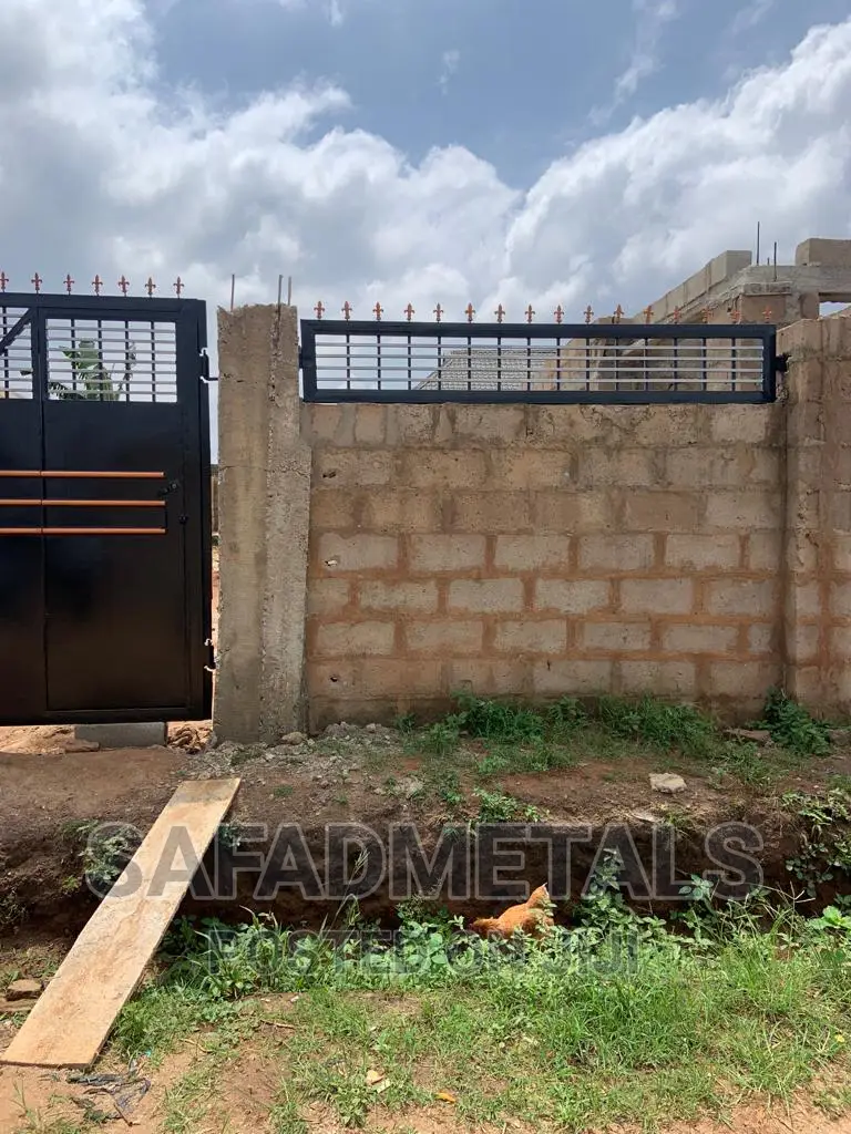 Standard Gate
