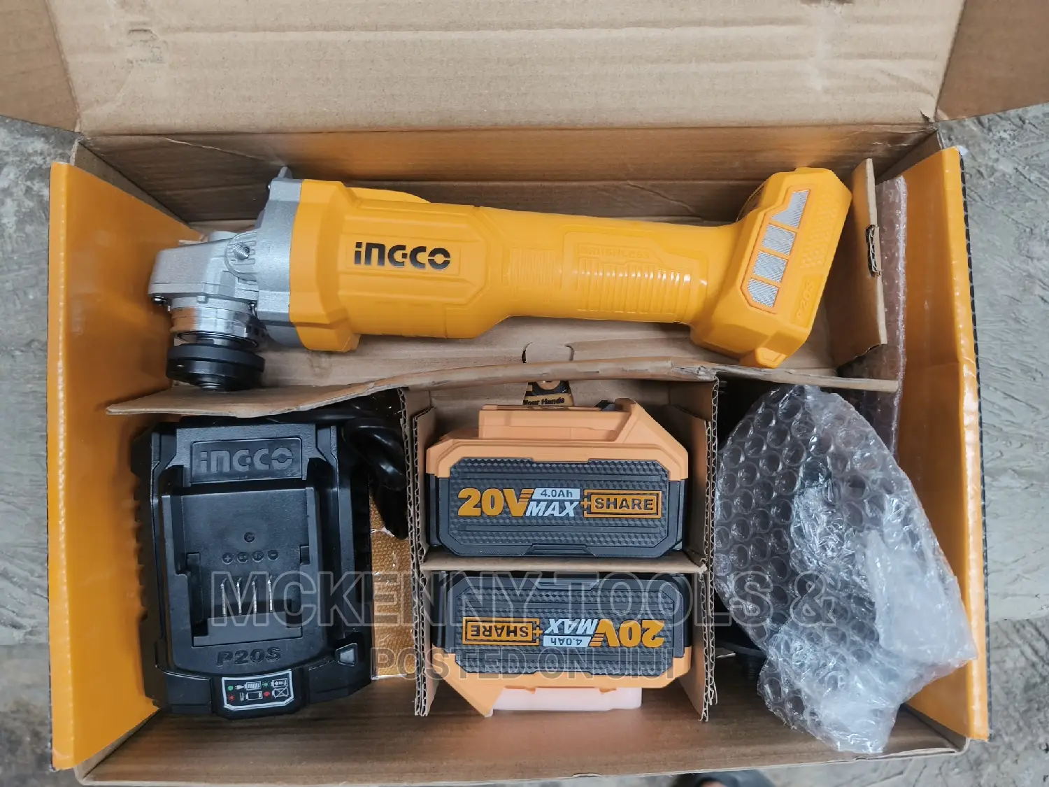 20V Lithium-Ion Angle Grinder – CAGLI20157
