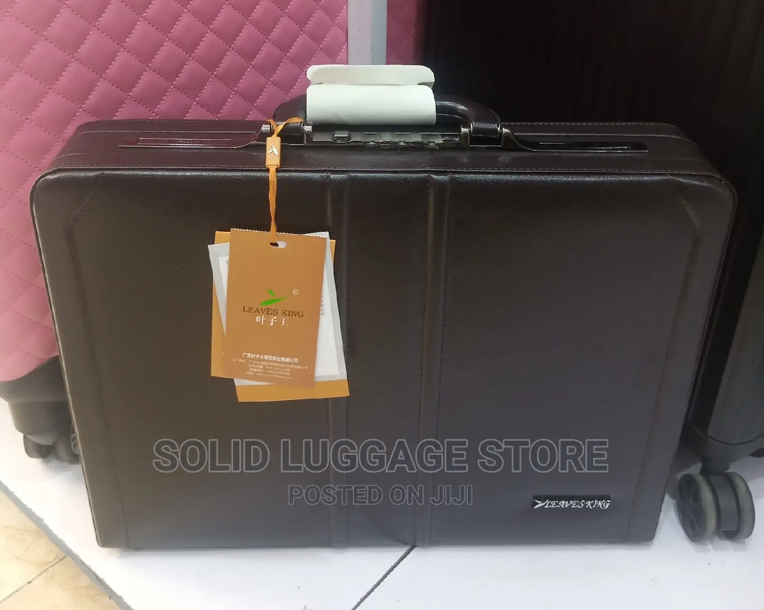 Sonada Leather Briefcase