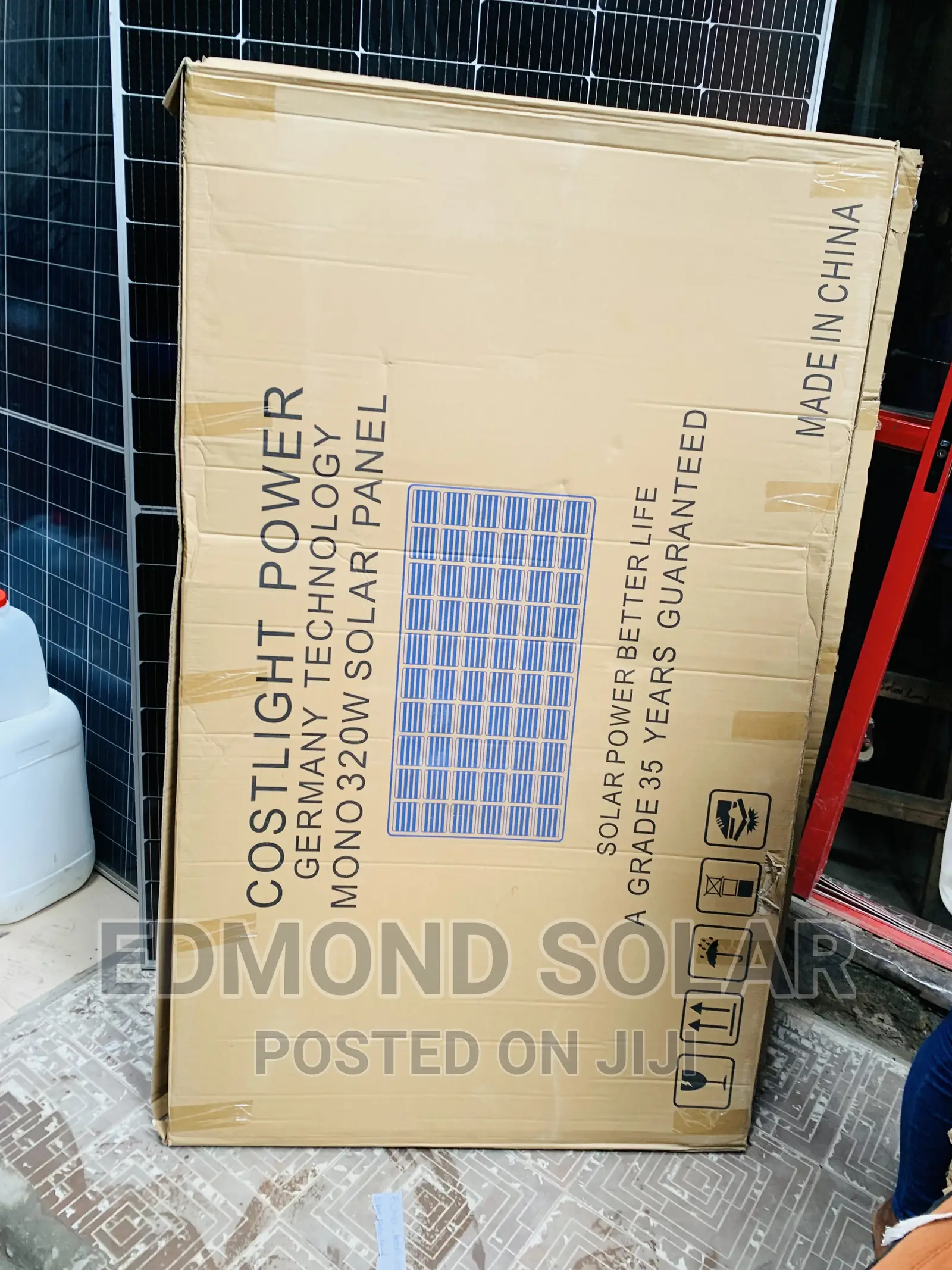 Cost Light Solar Panels 320watts Is Available