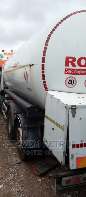 12.5tons LPG Daf-Cf 6x2 Truck