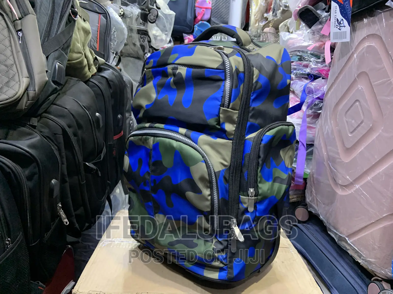 Quality Stock Material Back Pack With Trolley