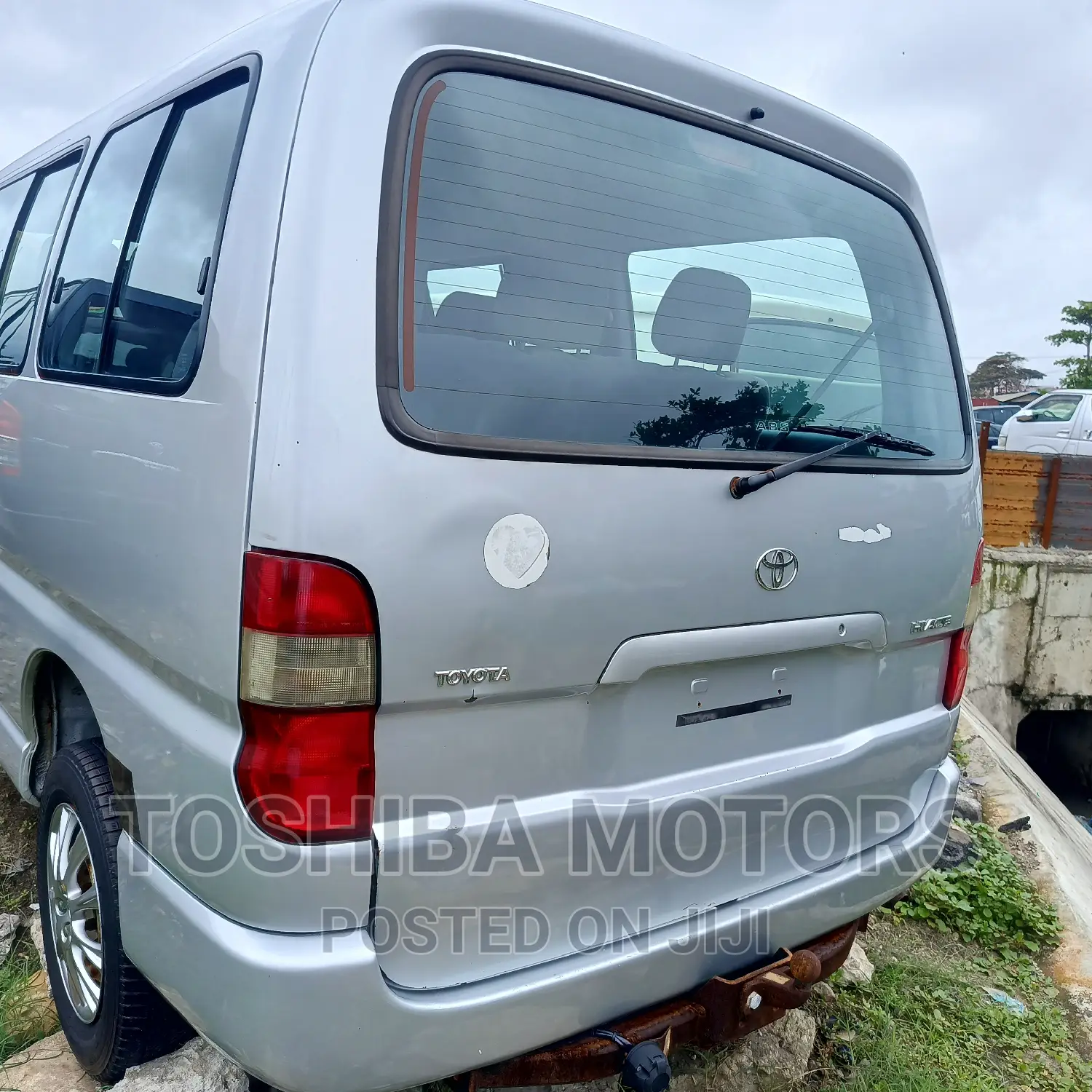 Toyota HiAce 2004 Silver