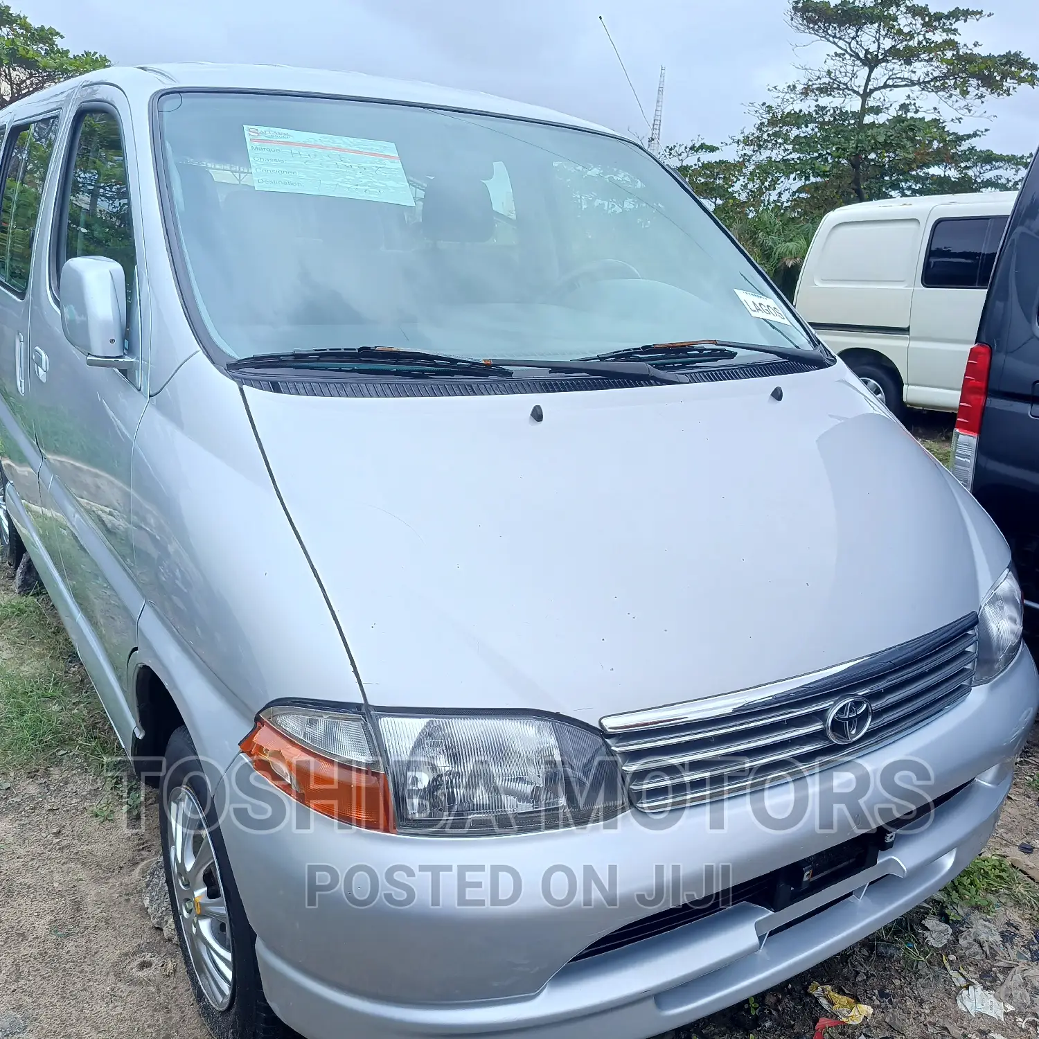 Toyota HiAce 2004 Silver