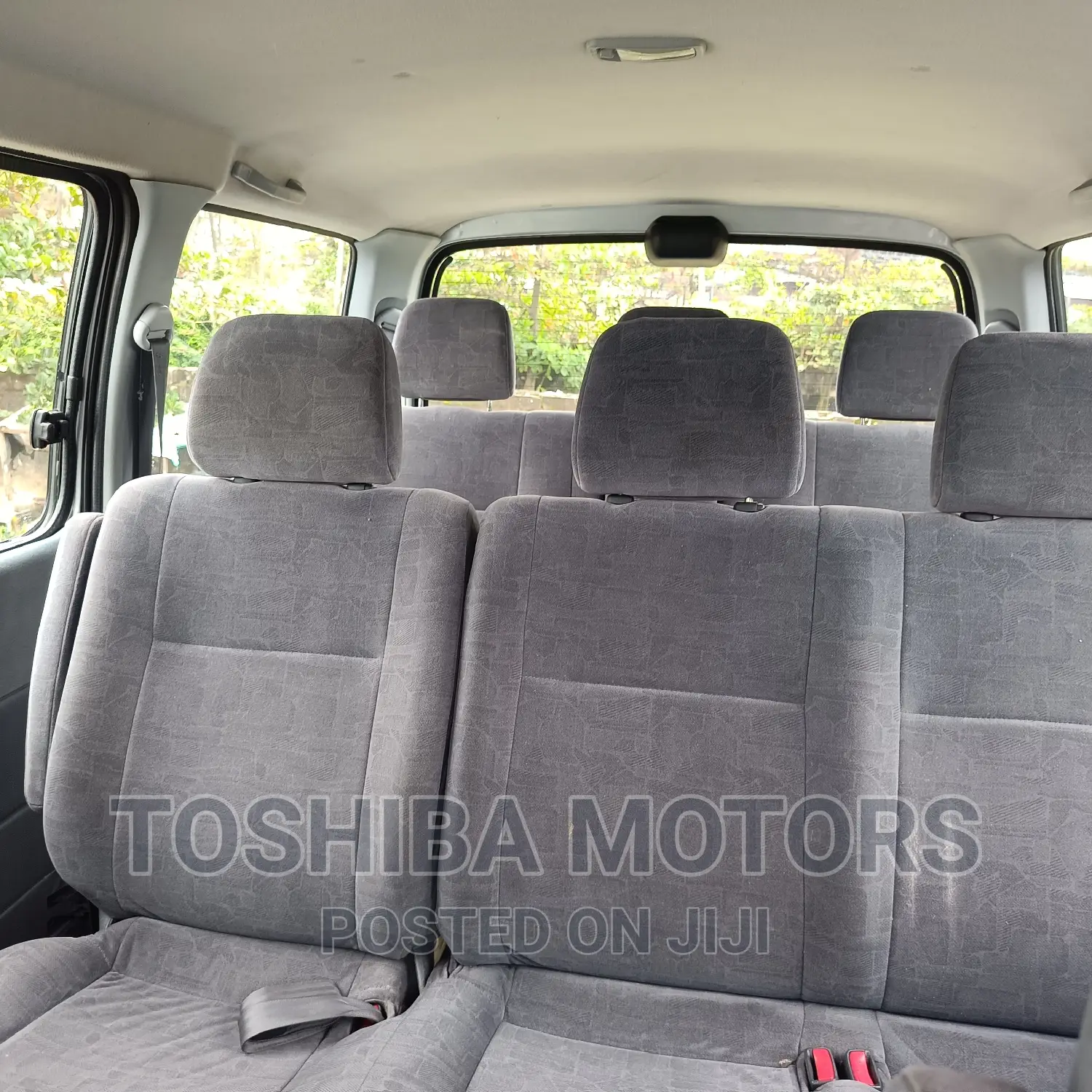 Toyota HiAce 2004 Silver