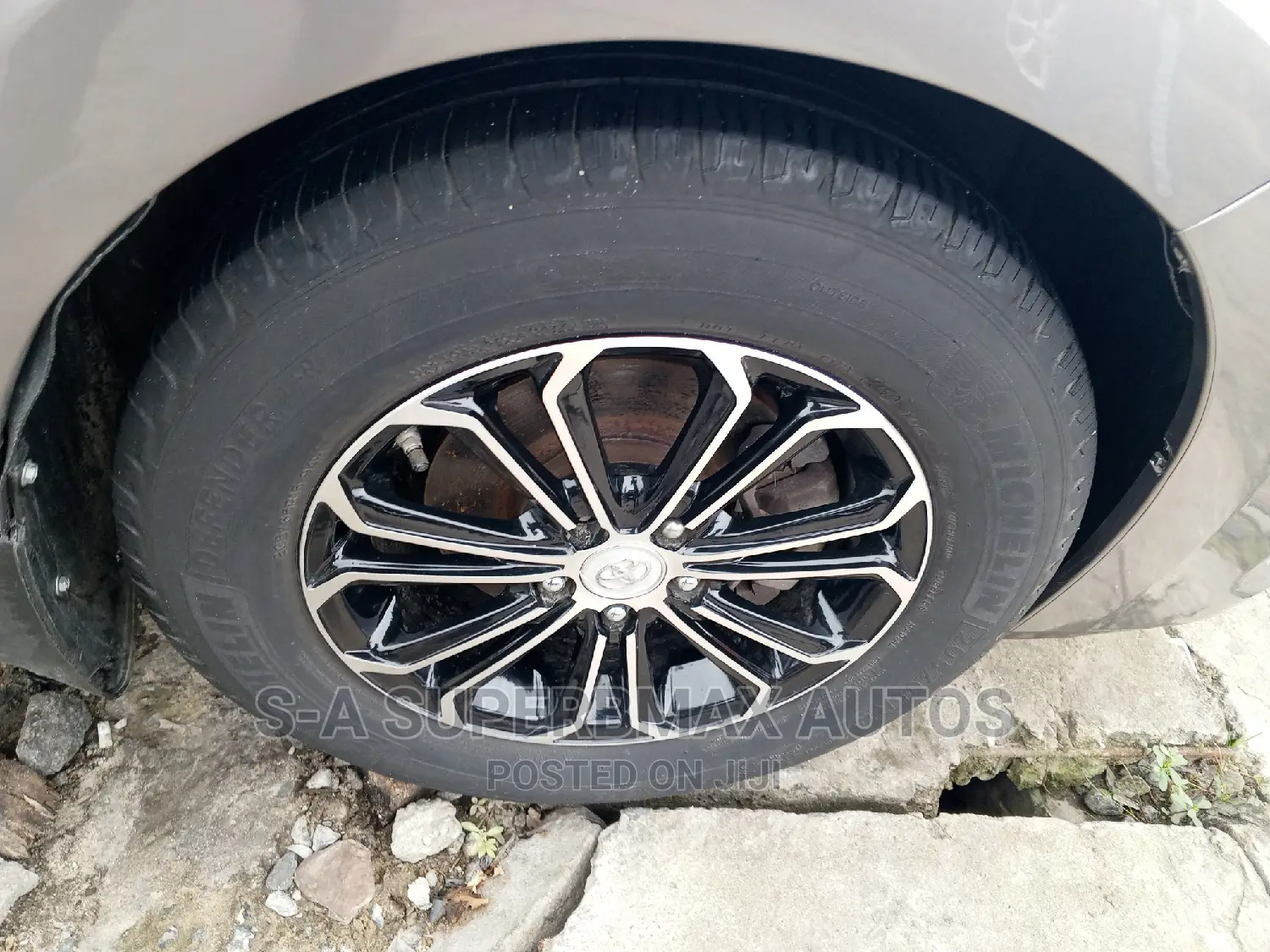 Toyota Corolla 2016 Gold