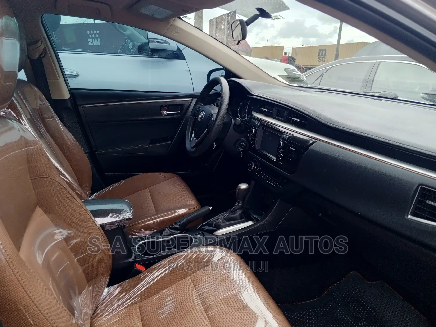 Toyota Corolla 2016 Gold