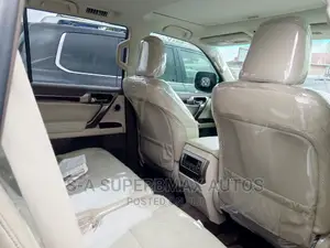 Lexus GX 460 2011 White