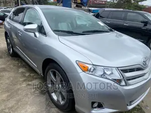 Toyota Venza XLE AWD 2013 Silver