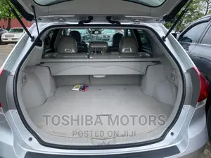 Toyota Venza XLE AWD 2013 Silver