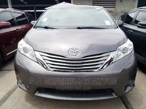 Toyota Sienna 2016 Gray