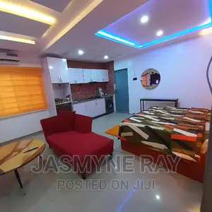 House 5 Studio Apartment
