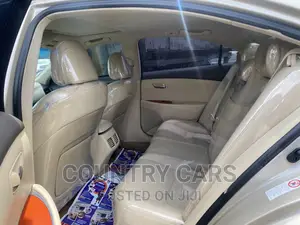 Lexus ES 350 2011 Gold