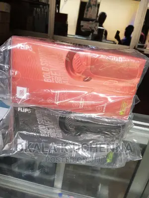 JBL Flip5.