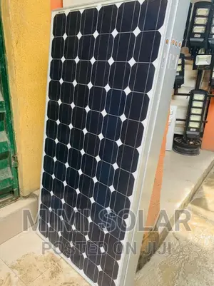 305 Watts Canadian Solar Panels