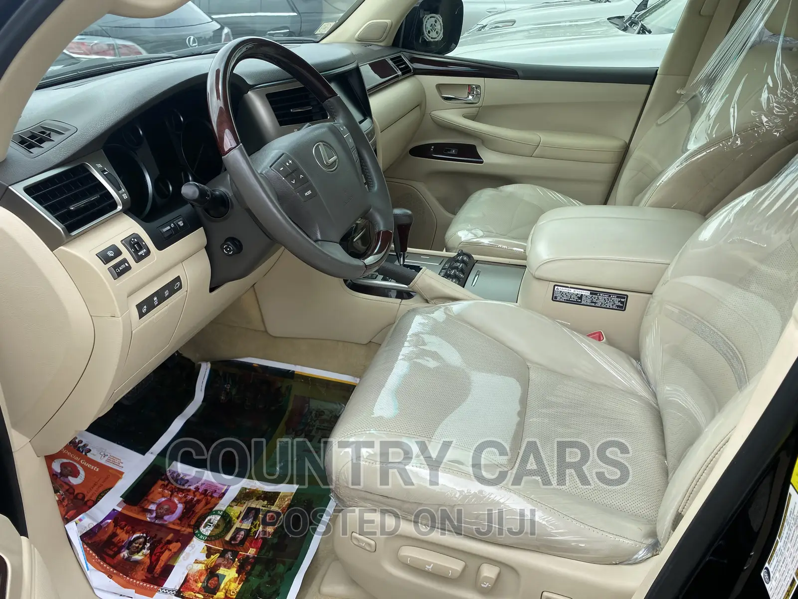 Lexus LX 570 AWD 2015 Black