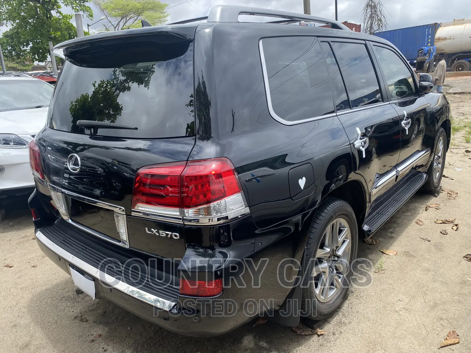 Lexus LX 570 AWD 2015 Black