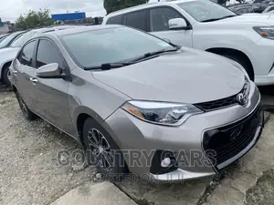 Toyota Corolla 2016 Gold