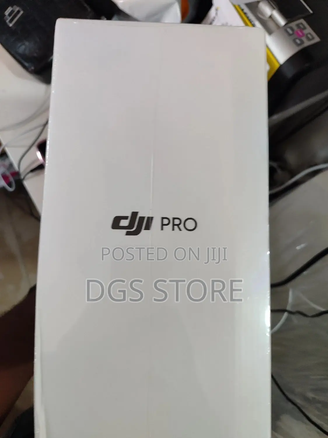 DJI RS 3 Combo Gimbal Stabilizer