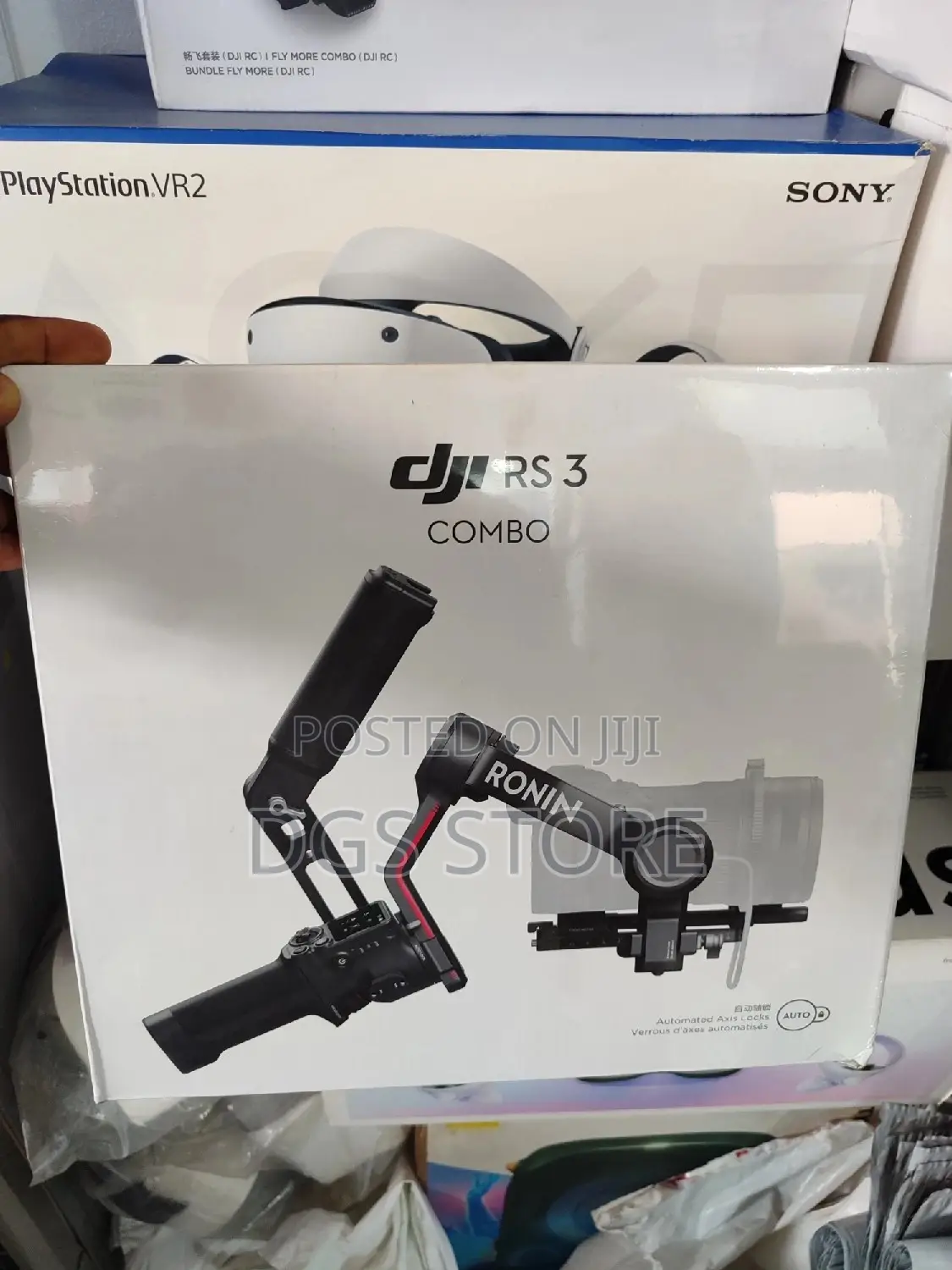 DJI RS 3 Combo Gimbal Stabilizer