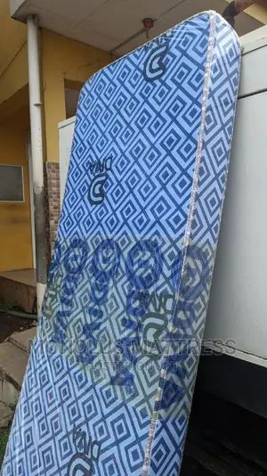 2.5 By 6 By 6 Inches Unifoam Diva Student Mattress