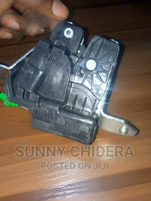 Gle Booth Catchers Direct Tokunbo