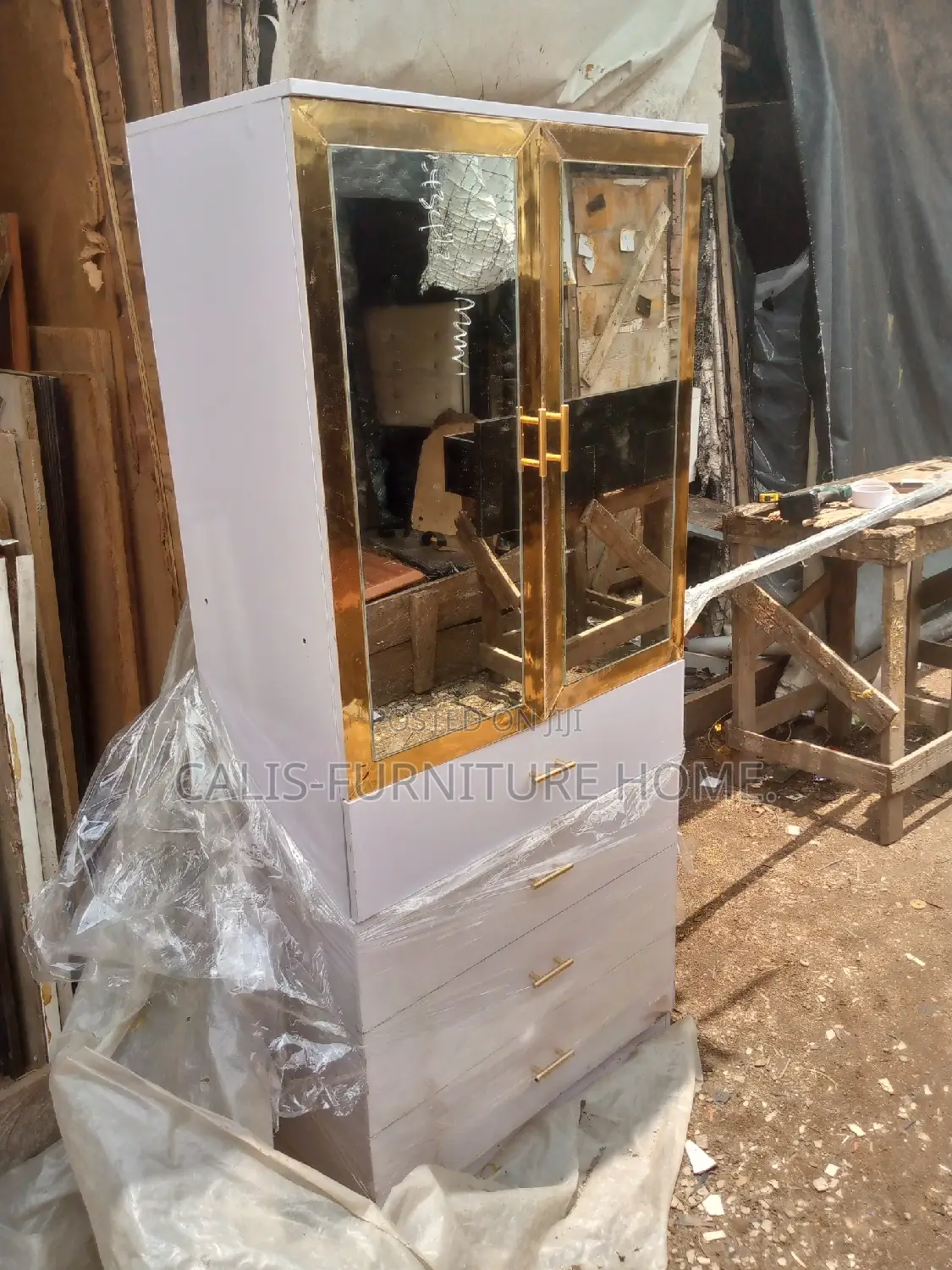 6ft X 32inches Wardrobe
