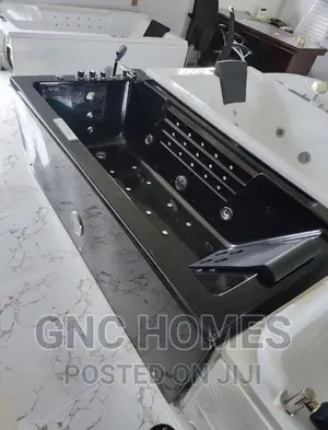 Executive Single Black Jacuzzi