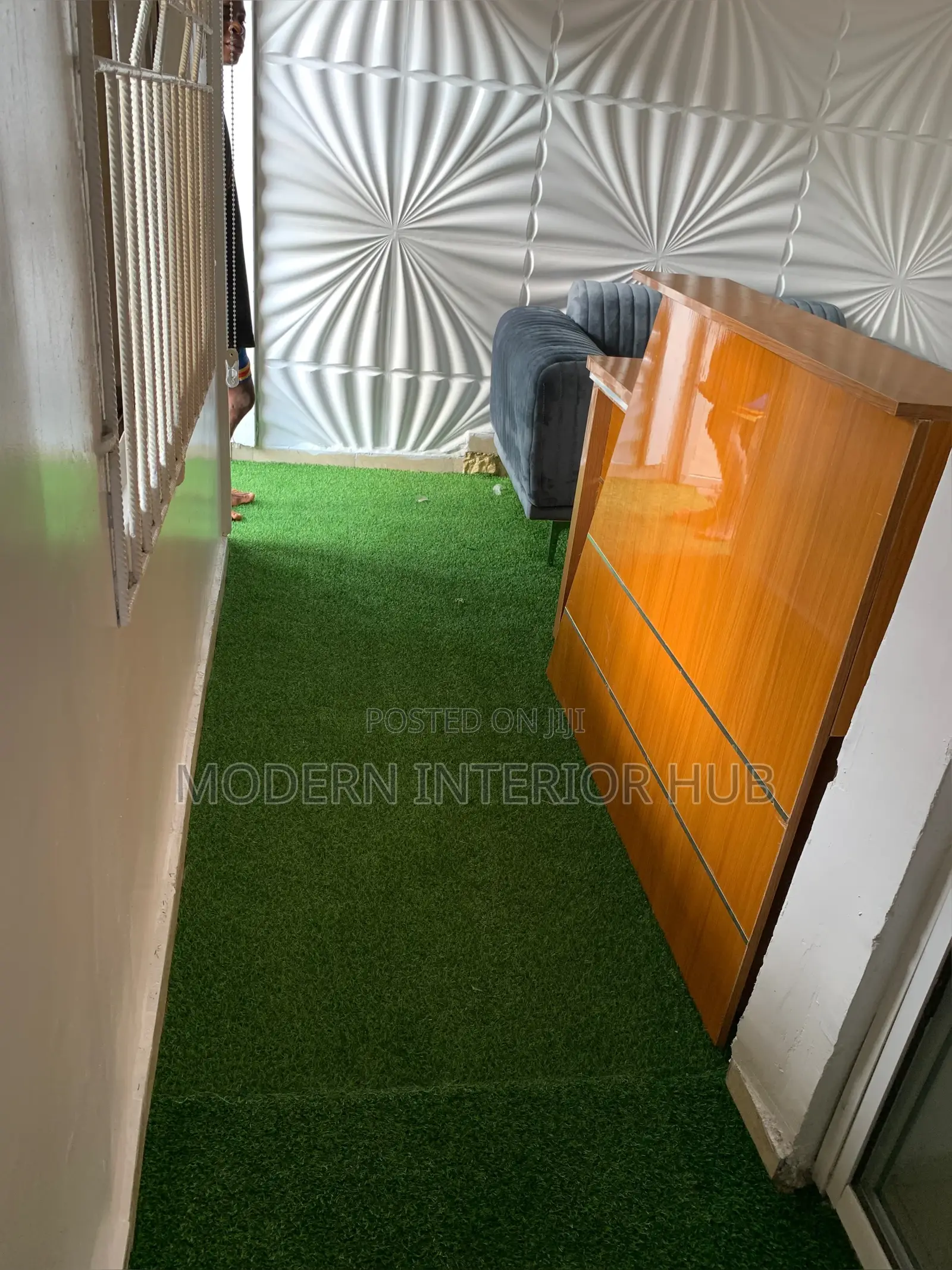 Carpet Grass Installation