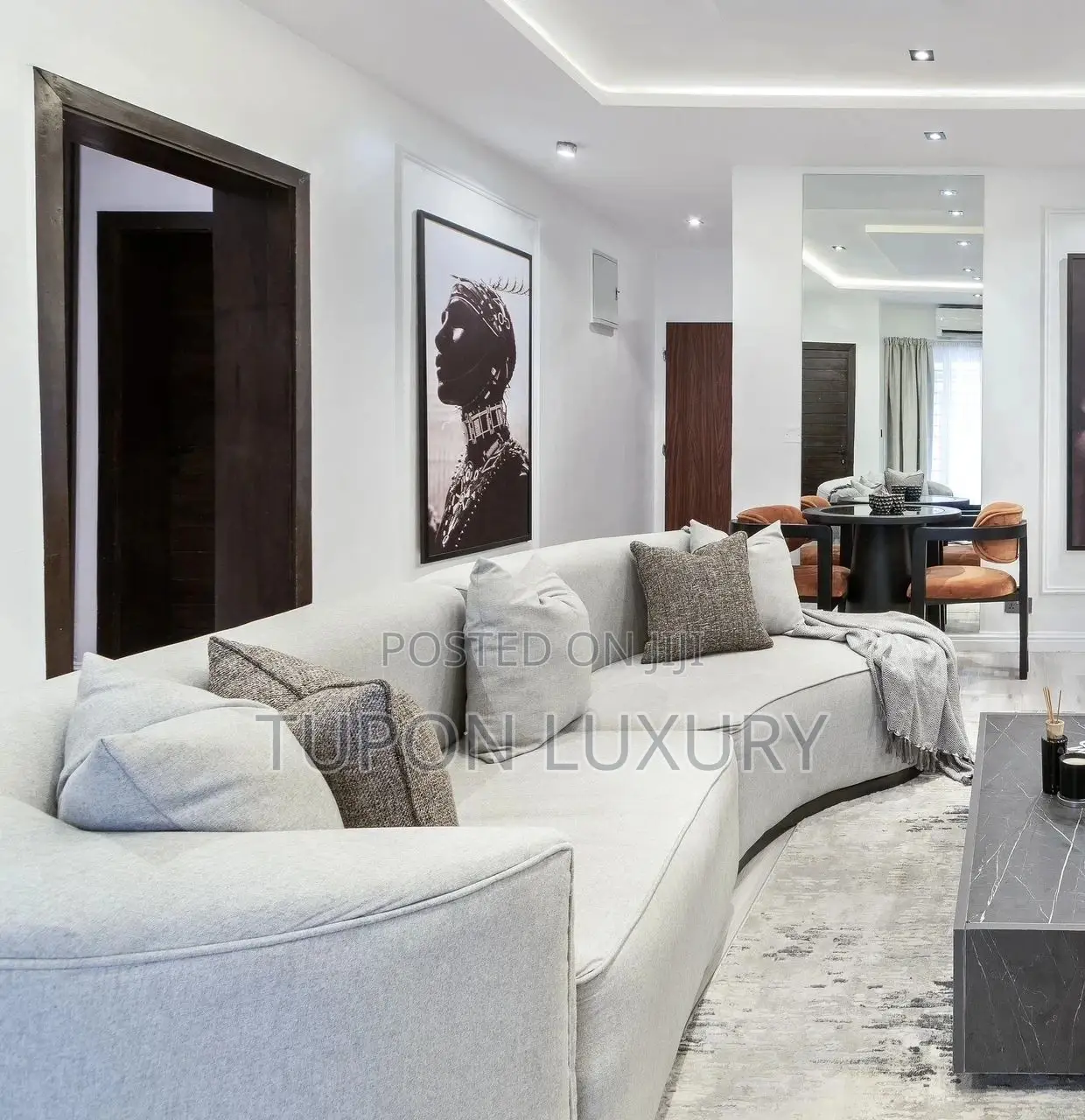 Luxury 2 Bedroom Apartment Available