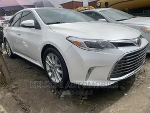 Toyota Avalon 2013 White