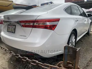 Toyota Avalon 2013 White