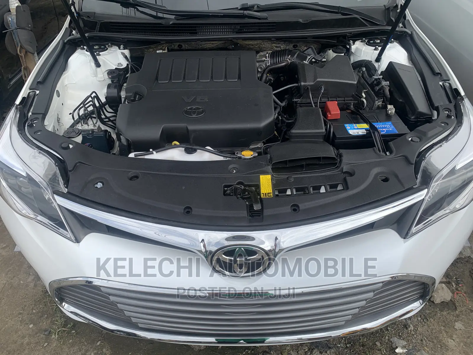 Toyota Avalon 2013 White