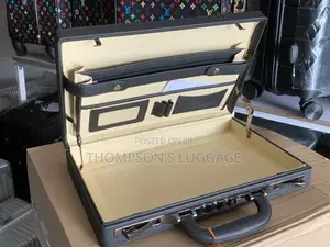 Leavesking Suit Case