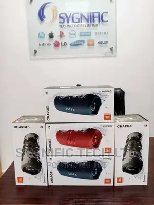 JBL Charge 5 Speaker