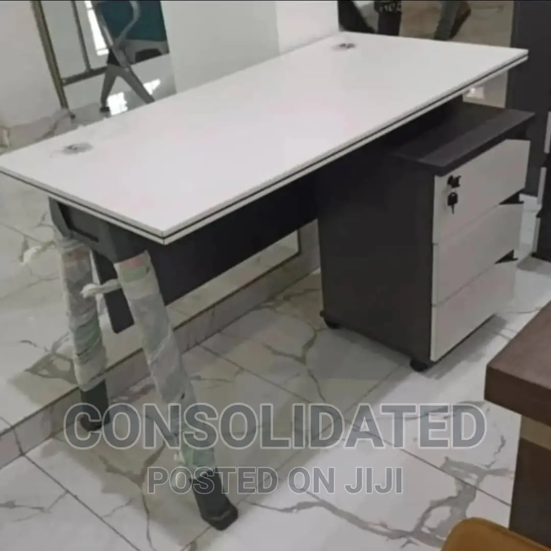 Convenient Executive Office Table