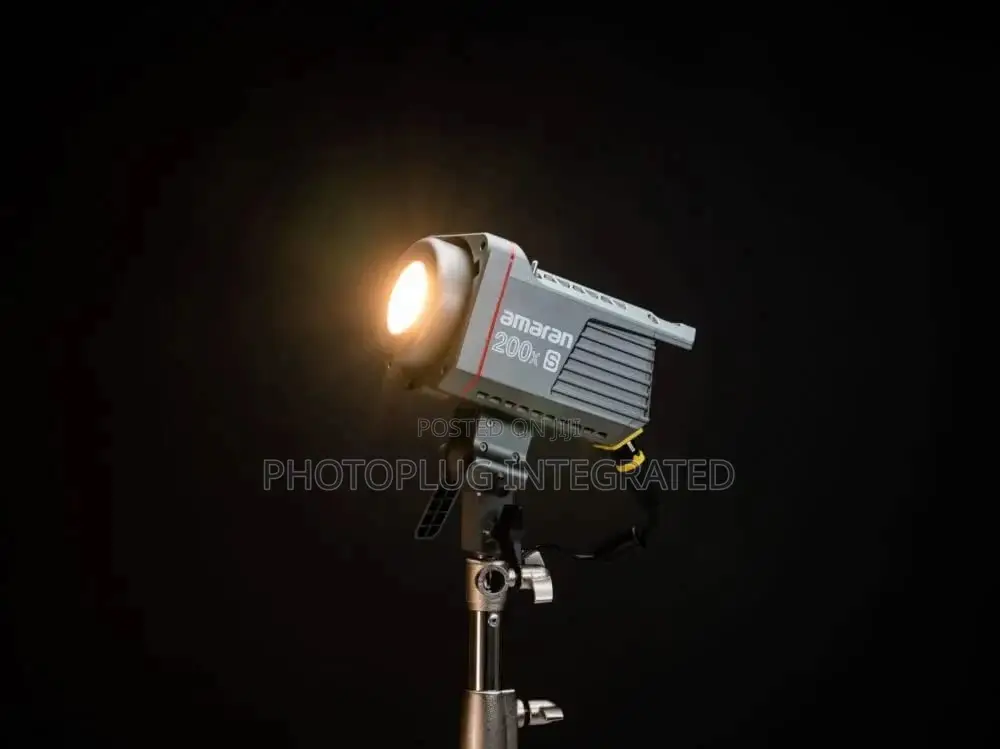 Amaran 200x S Video Light