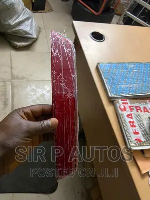 All Model of Mercedes Benz Back Bumper Reflector Are Availab