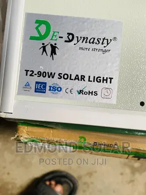 De-Dynasty T2-90w SOLAR Street Light