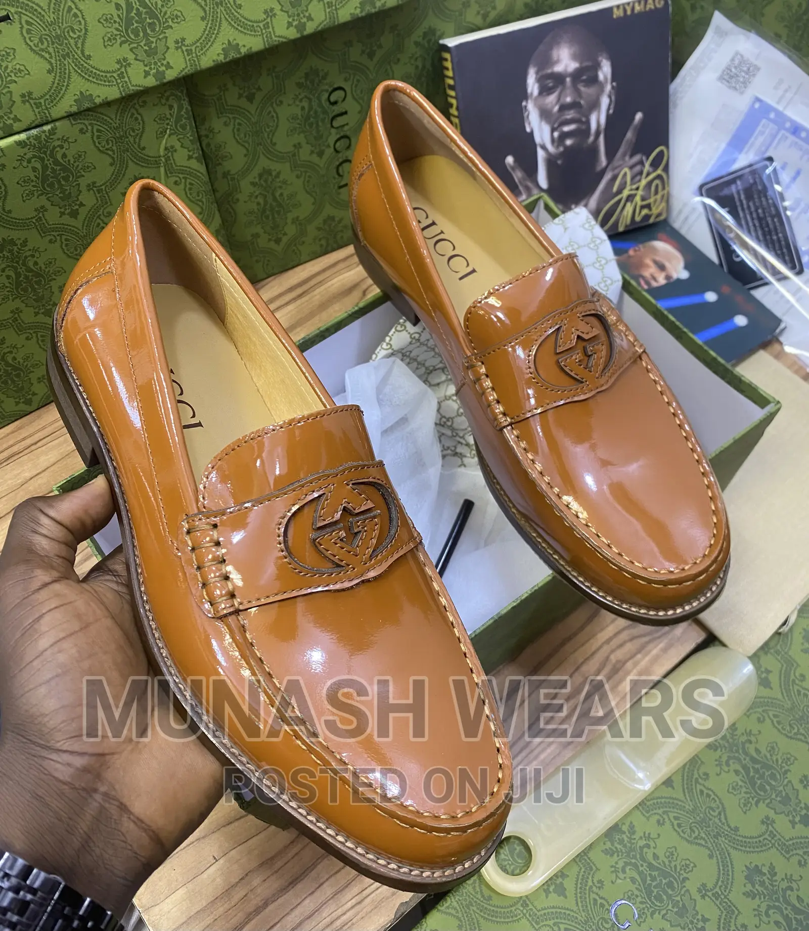 Gucci Leather Shoe for Men