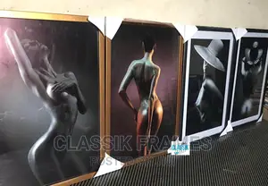 Photo - Reality Naked Acrylic Picture Painting Wall Art