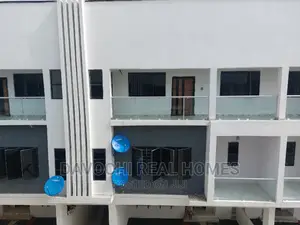 3bdrm Apartment in Ikate-Lekki for rent