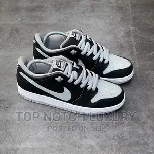 *Nike Sb Dunk Low “Shadow”*